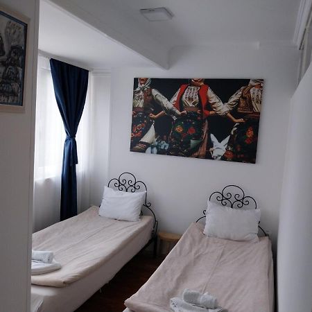 Budget Apartment Balkanika Βελιγράδι Εξωτερικό φωτογραφία