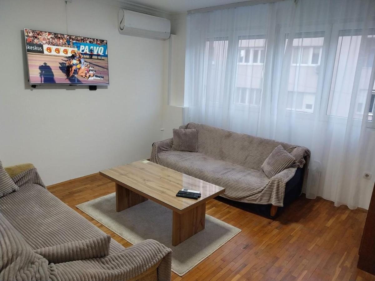 Budget Apartment Balkanika Βελιγράδι Εξωτερικό φωτογραφία