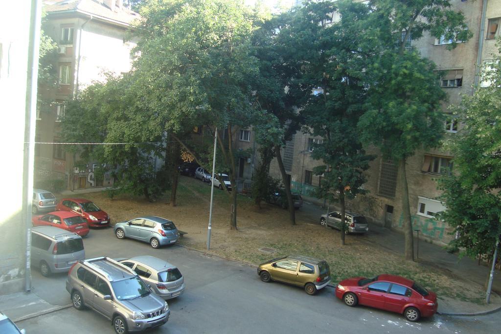Budget Apartment Balkanika Βελιγράδι Εξωτερικό φωτογραφία
